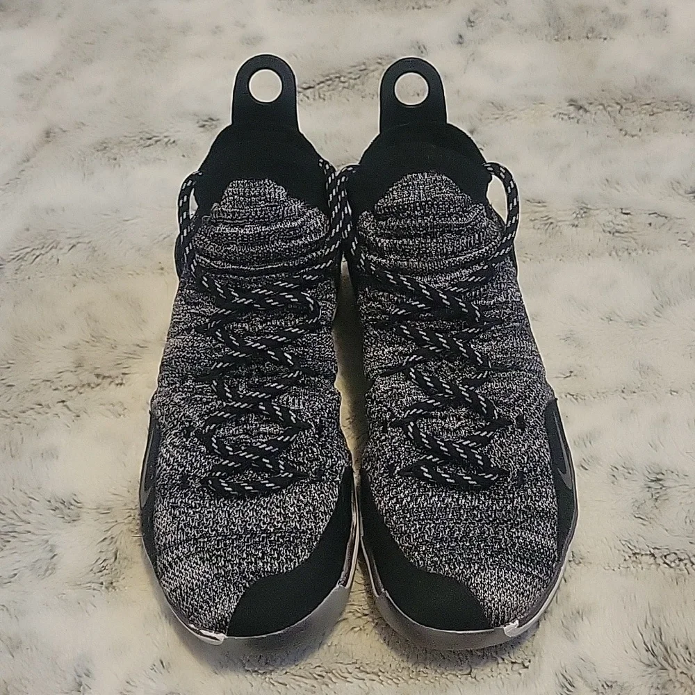 Nike KD11 Flyknit Basketball Shoes - Picture 2 of 15